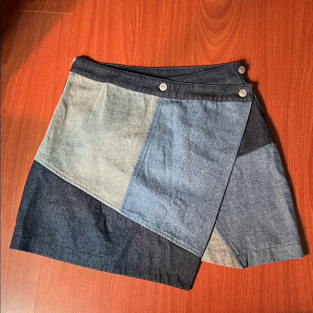 Vici Stylish patchwork Denim skirt side zip front button asymmetrical‎ size L